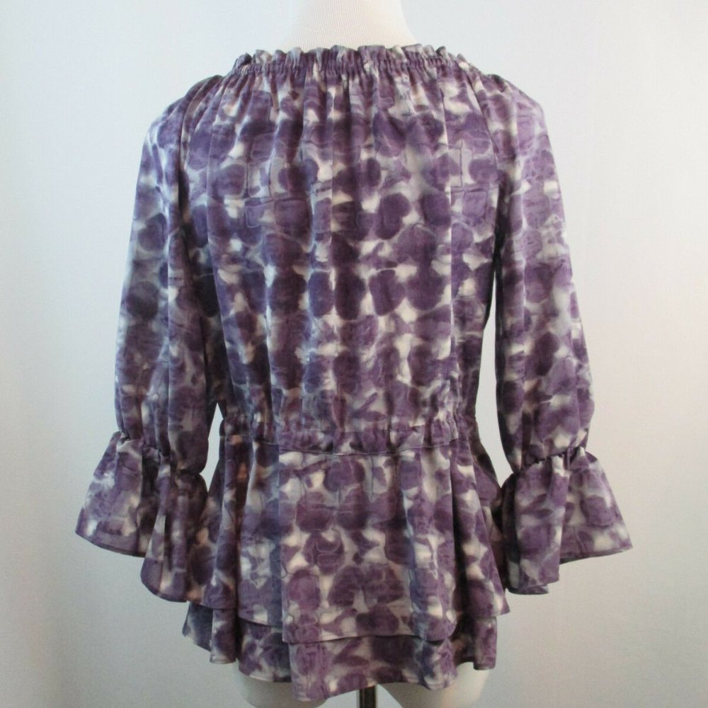 ALICE+OLIVIA Silk Blend Keyhole Silk Blend Shirt - Picture 8 of 8